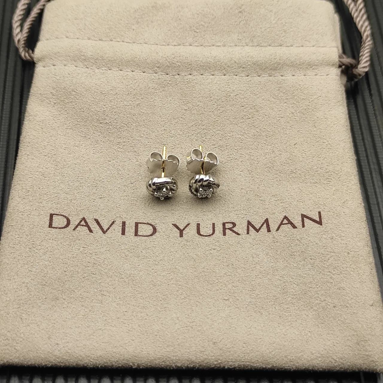 Twisted Rope Motif Pavé Halo Stud Earrings 9