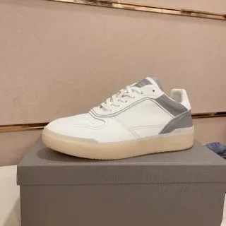 Zapatillas Lifestyle de Bajo Corte con Paneles de Cuero Blanco y Gris