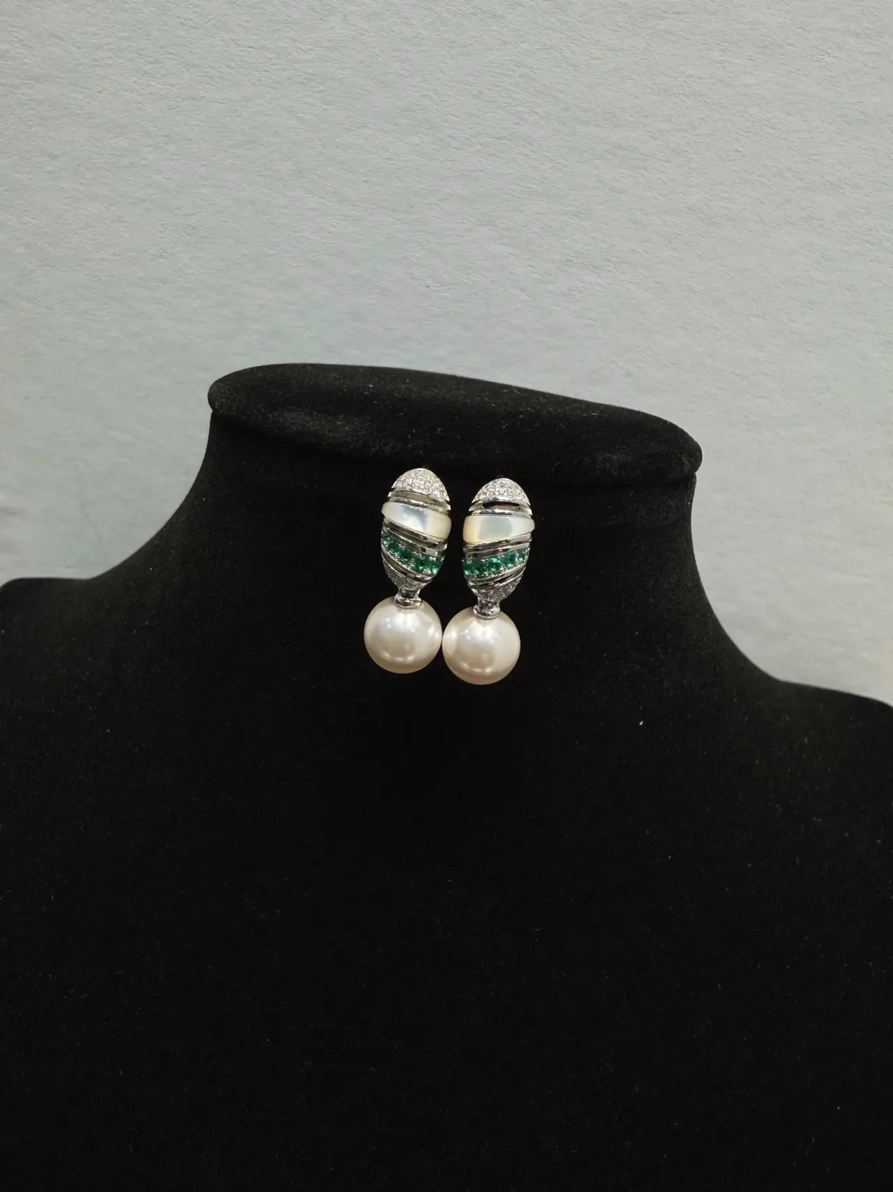 White Green Dangling Pearl-Drop Earrings 6