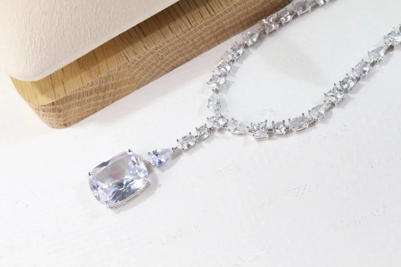 Yellow Blue Cushion-Cut Center Stone Y-Drop Pendant Design Necklace 3