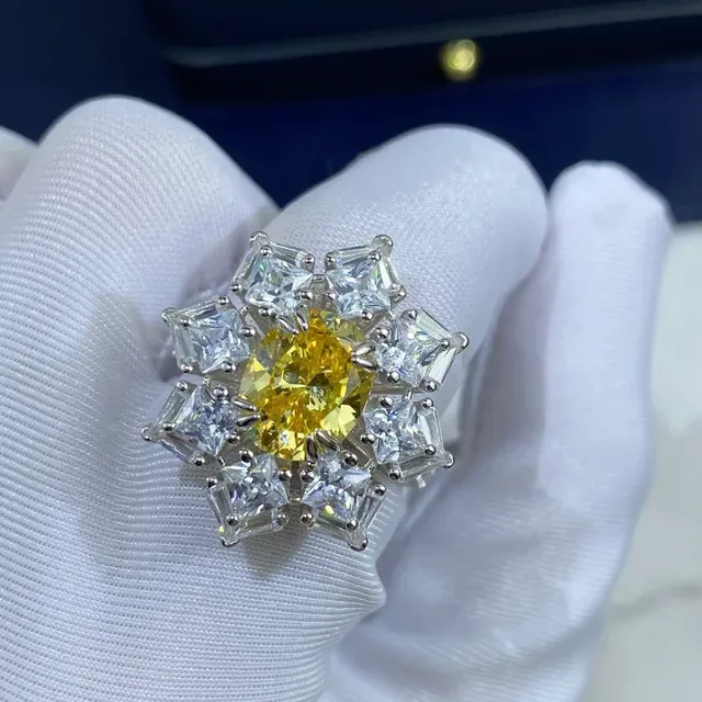 Yellow Silver Cluster Floral/starburst Setting Ring 9