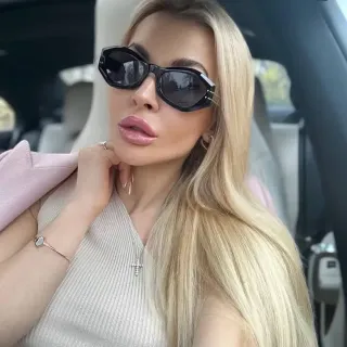 Gentle Monster Angular Geometric Black Sunglasses