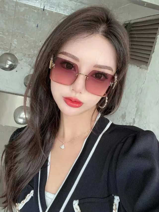 Gentle Monster H-Series Lunettes de Soleil Oversized Gradient Rose-Rouge 8