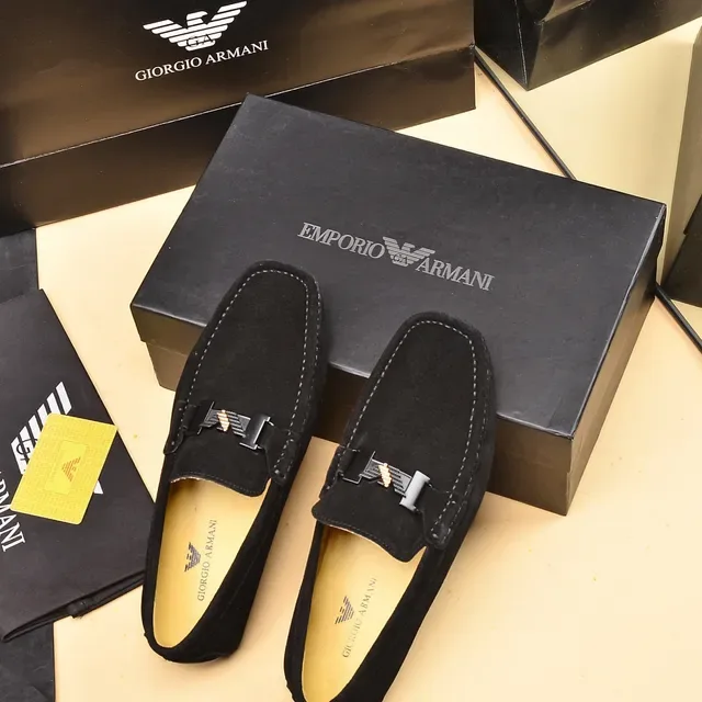 Giorgio Armani काला पीला सुडेड ऊपरी धातु बकल विवरण लोफर 3