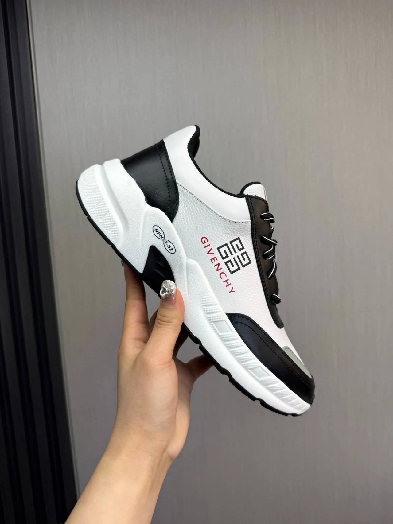 Givenchy City Sport White Black Chunky Sneakers 7