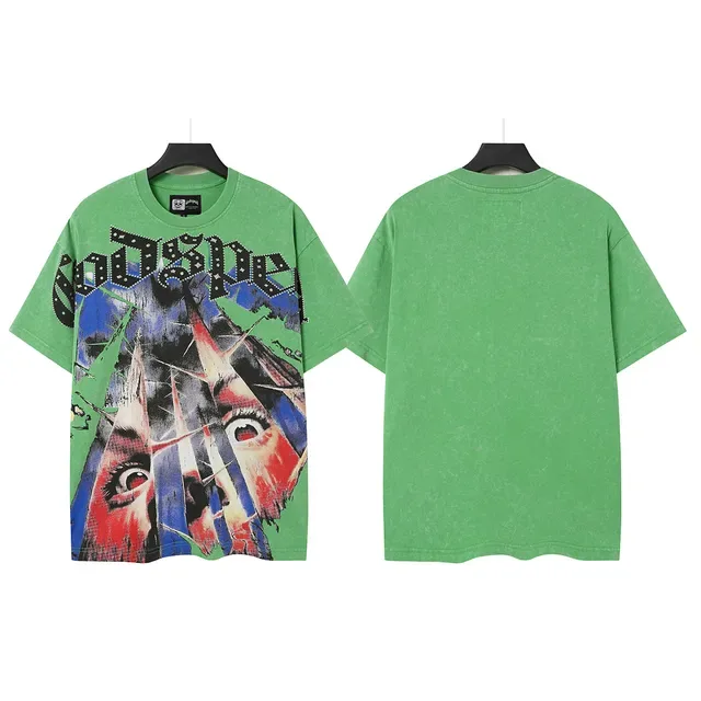 Camiseta Godspeed com estampa gráfica de logo de rebites e rosto distorcido 6