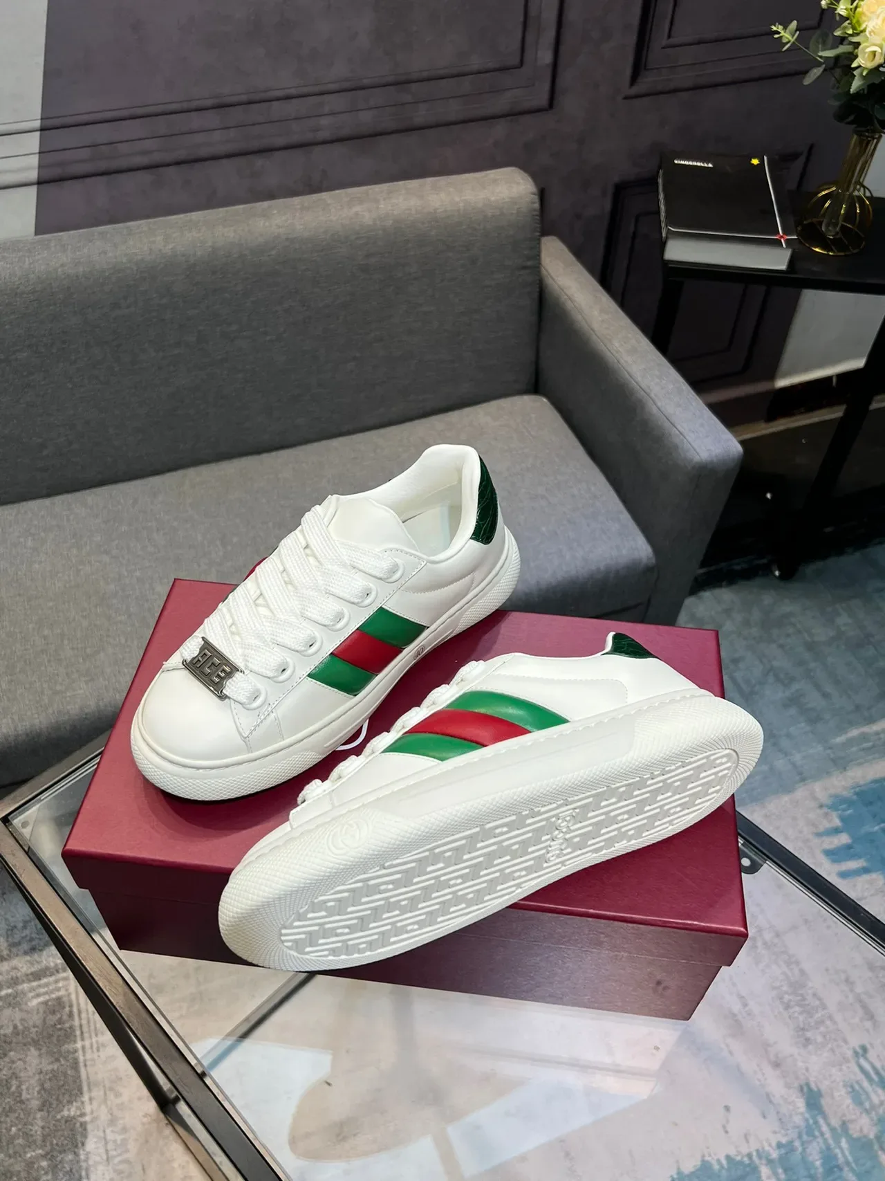 Sneakers Gucci Ace Lifestyle Blanc Rouge Vert Rayures Web 2