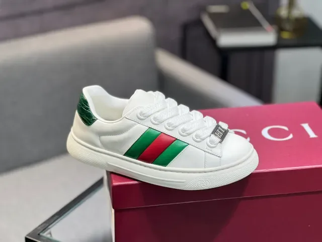 Sneakers Gucci Ace Lifestyle Blanc Rouge Vert Rayures Web 3