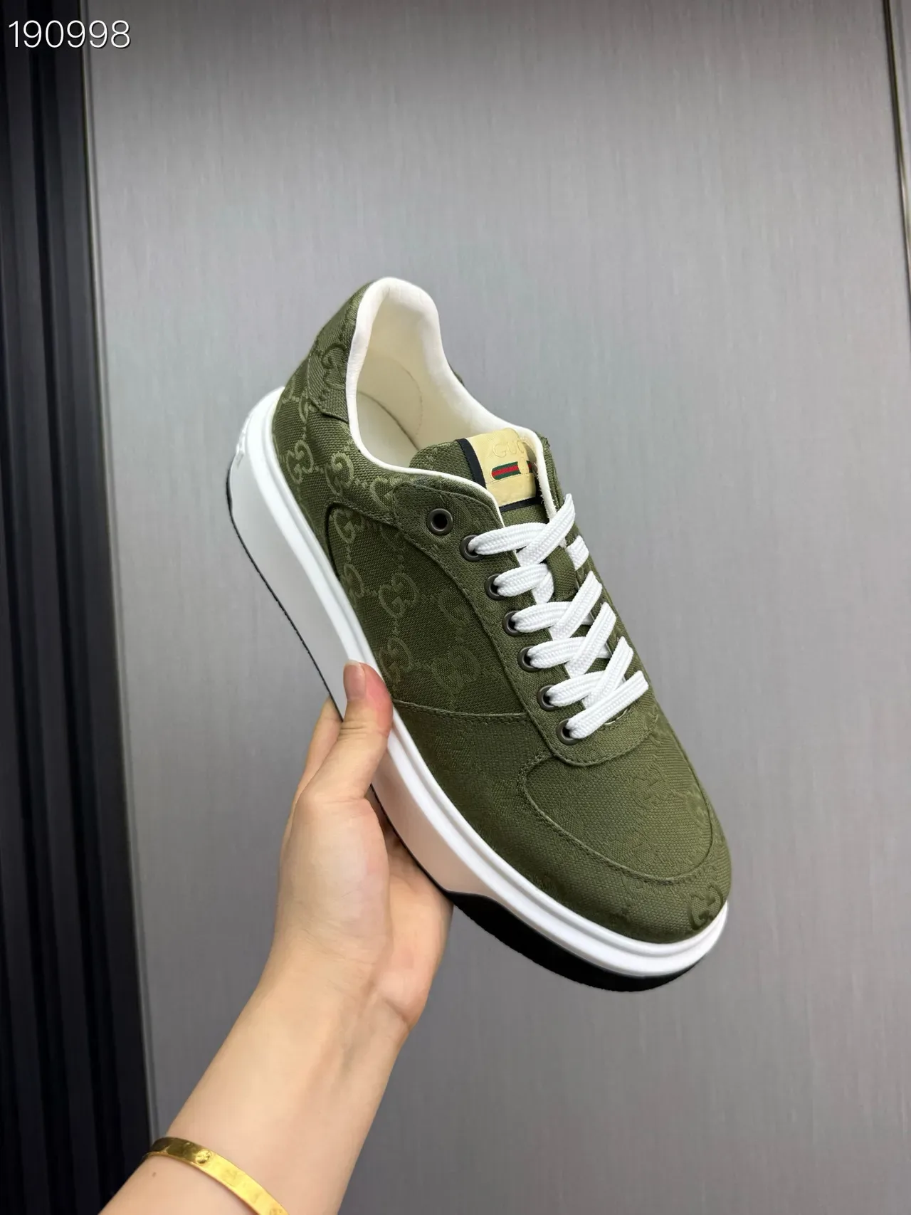 Gucci 军绿色白色 GG Monogram 帆布 平台鞋 生活方式运动鞋 3