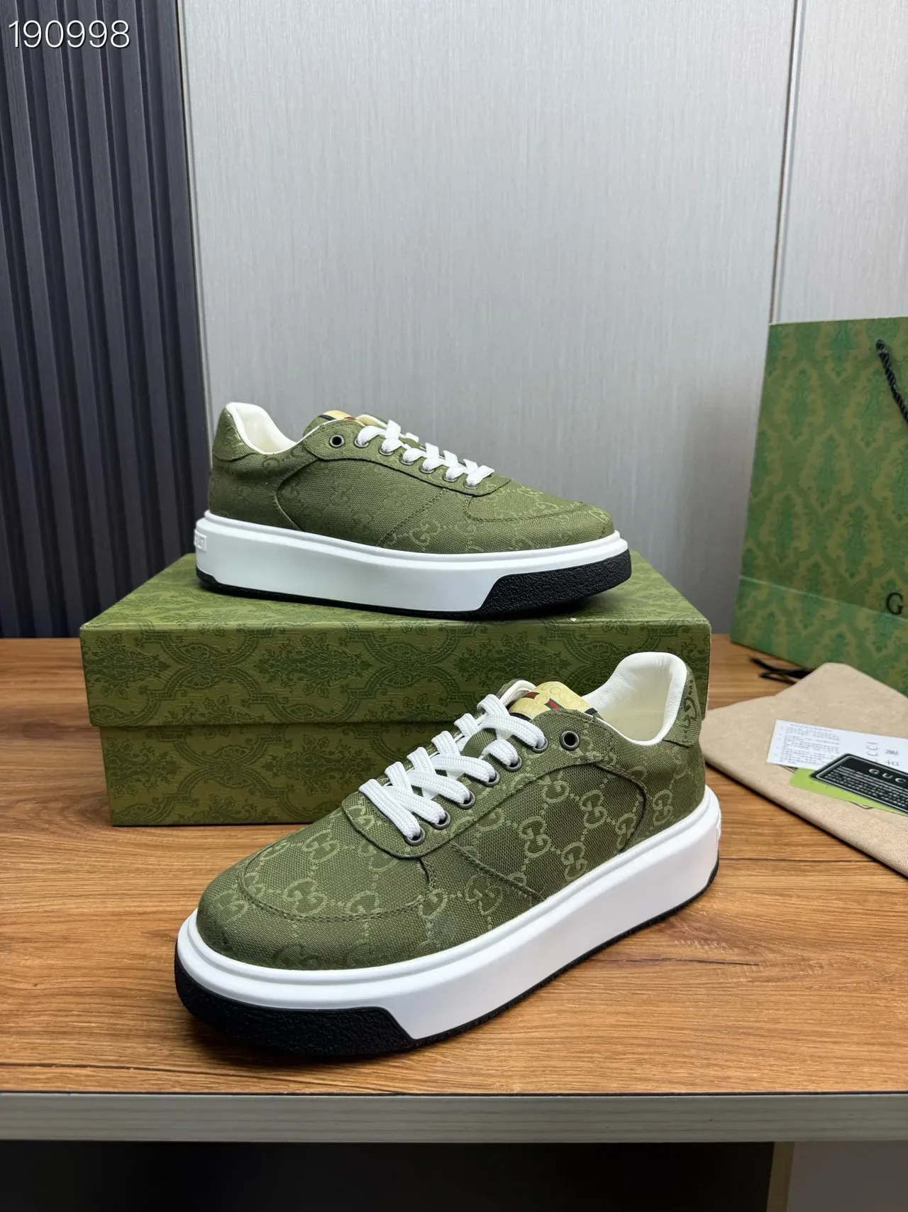 Gucci 军绿色白色 GG Monogram 帆布 平台鞋 生活方式运动鞋 6