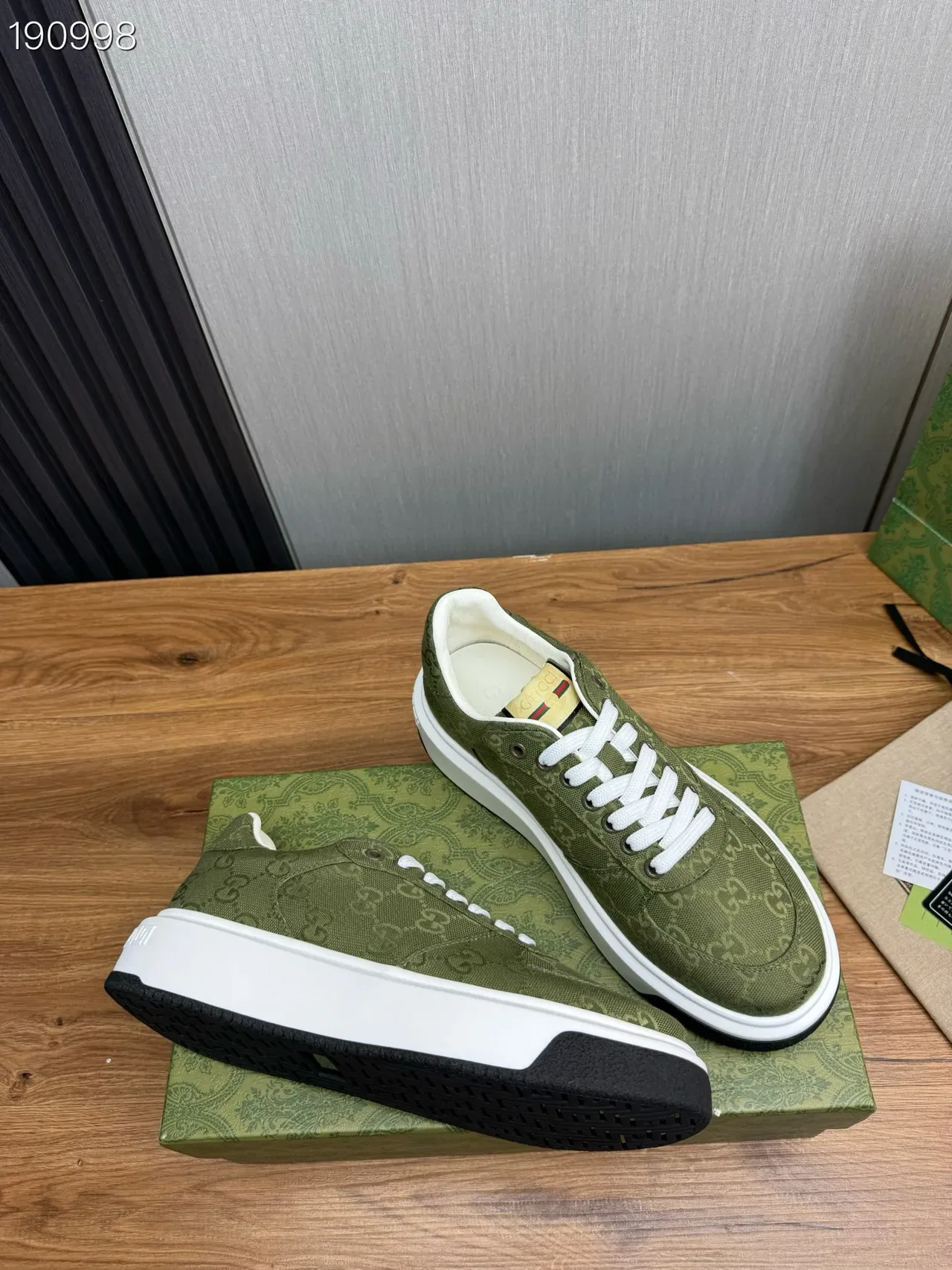 Gucci 军绿色白色 GG Monogram 帆布 平台鞋 生活方式运动鞋 7