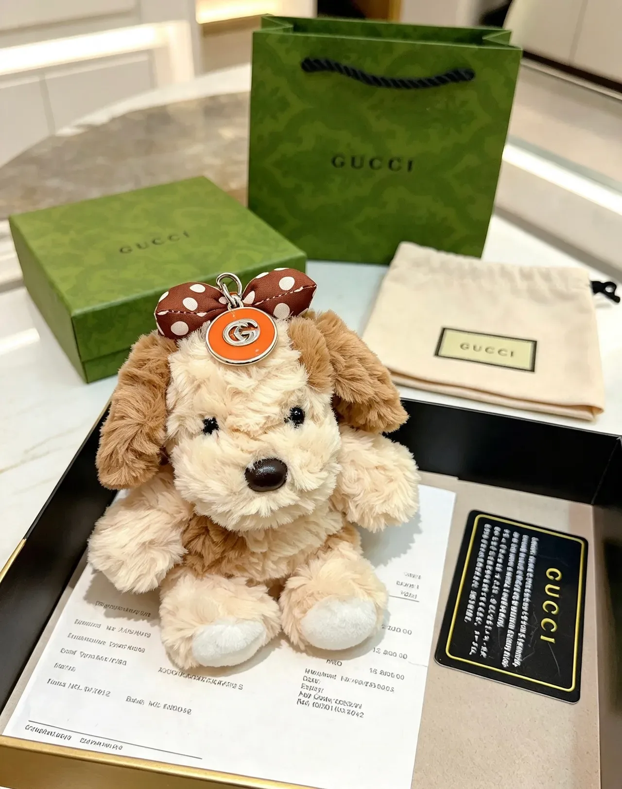 Gucci Sac à Main Beige Marron Peluche Forme de Chien Nœud à Pois 2