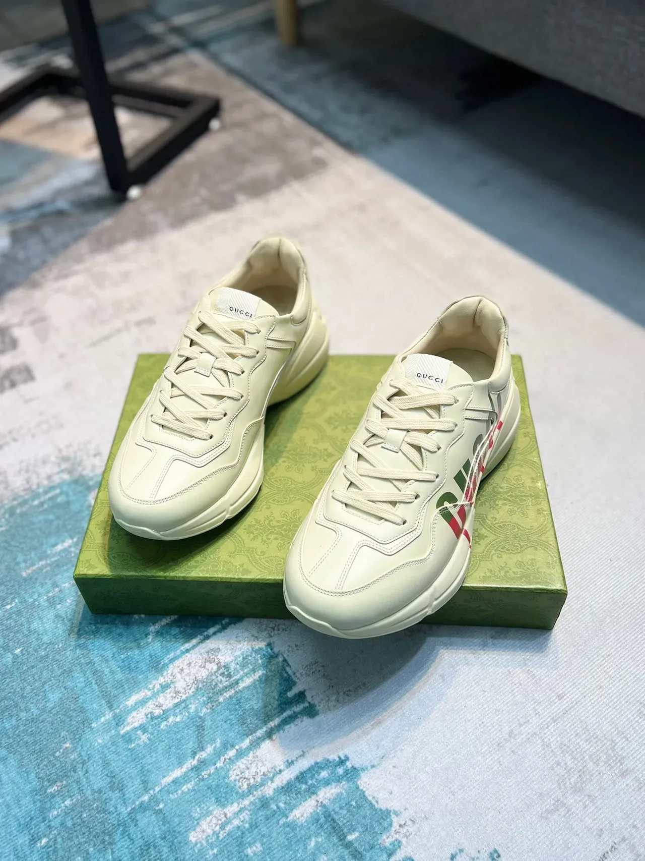 Gucci Beige Green Couro Superior Oversized Logo Lateral Zapatilhas Chunky 5