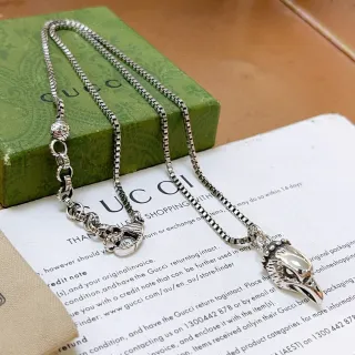 Gucci collar con colgante de cabeza de pájaro y cadena Box-Link