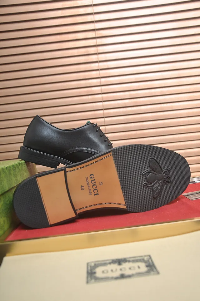 Gucci Black Cap-Toe Oxford Shoes 3