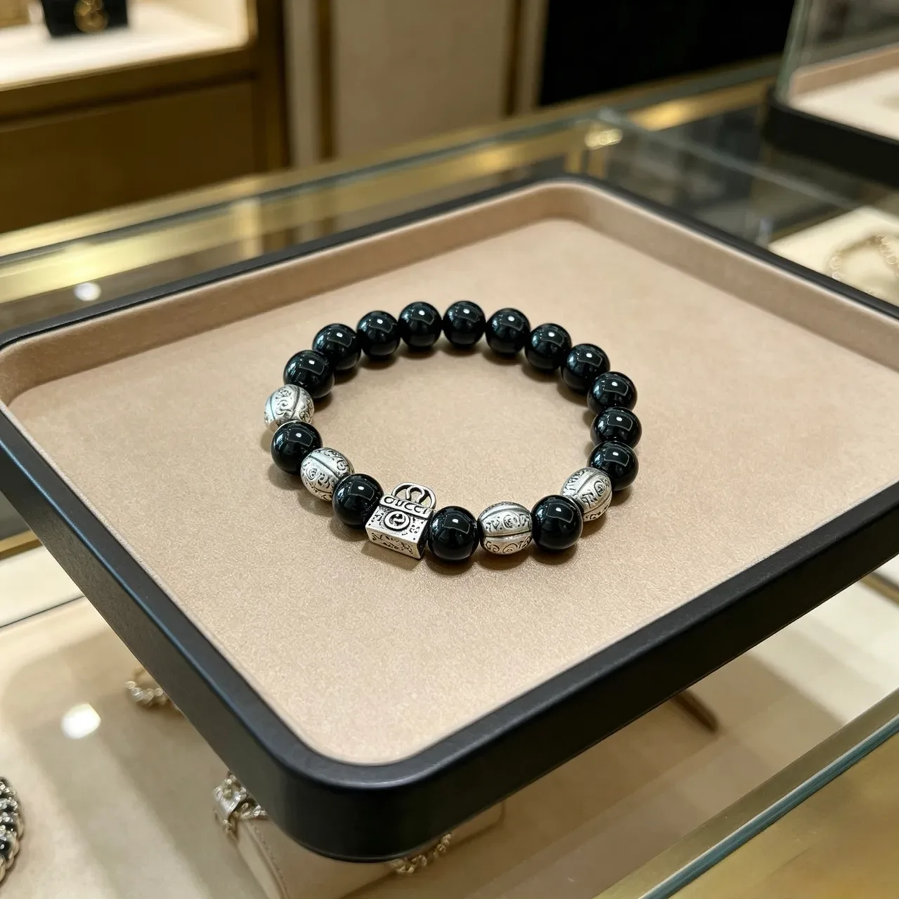 Gucci Black Silver Beaded Glossy Agate-Like Bracelet 2