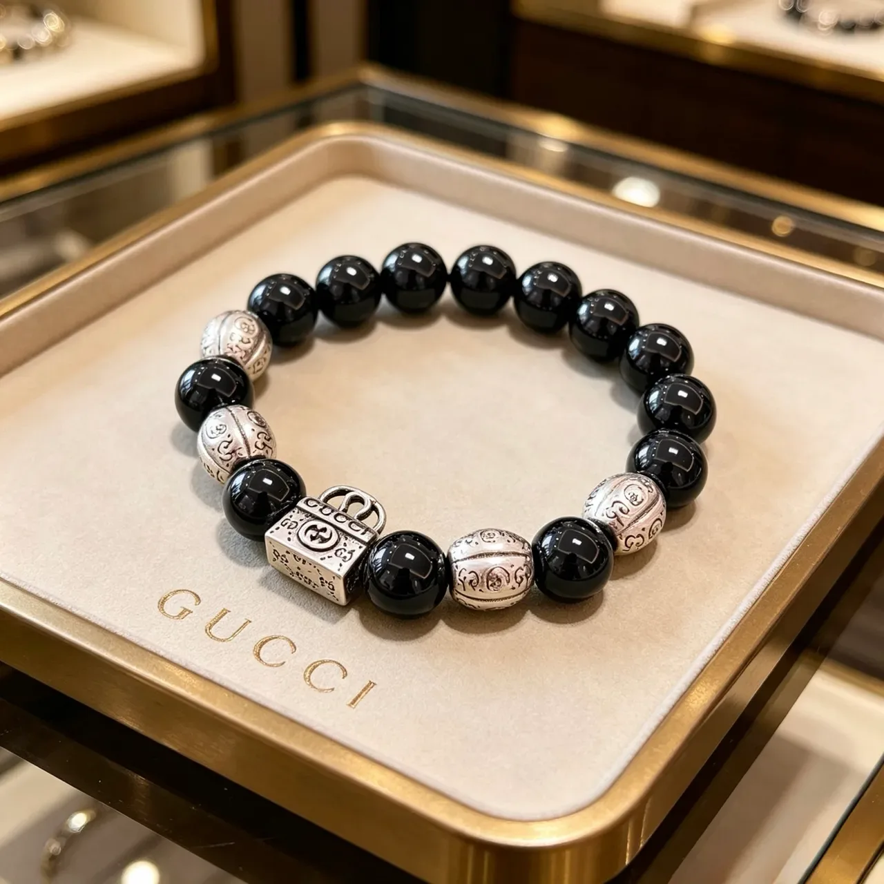 Gucci Black Silver Beaded Glossy Agate-Like Bracelet 7