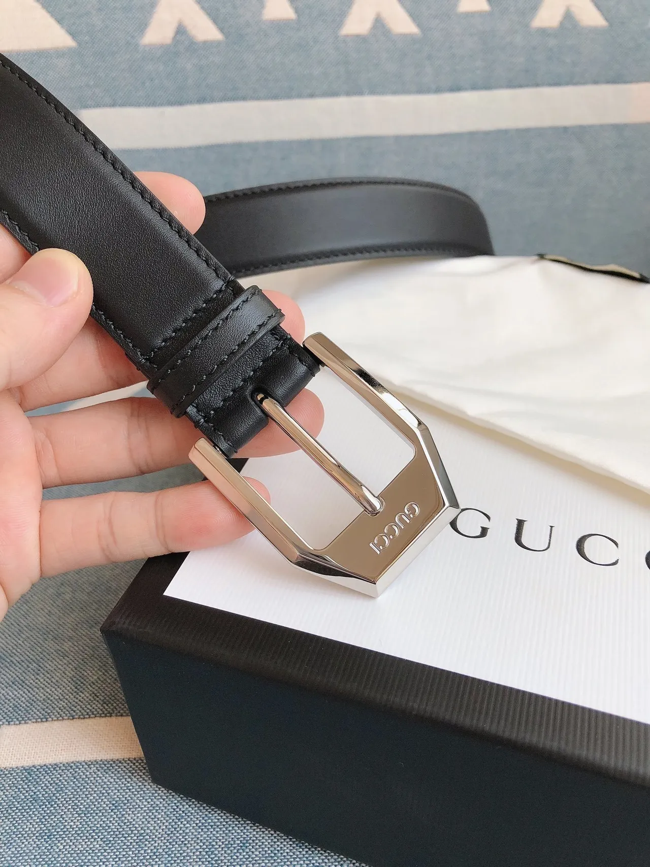 Gucci Black Silver Hexagonal Buckle Smooth Strap Leather Belt 6