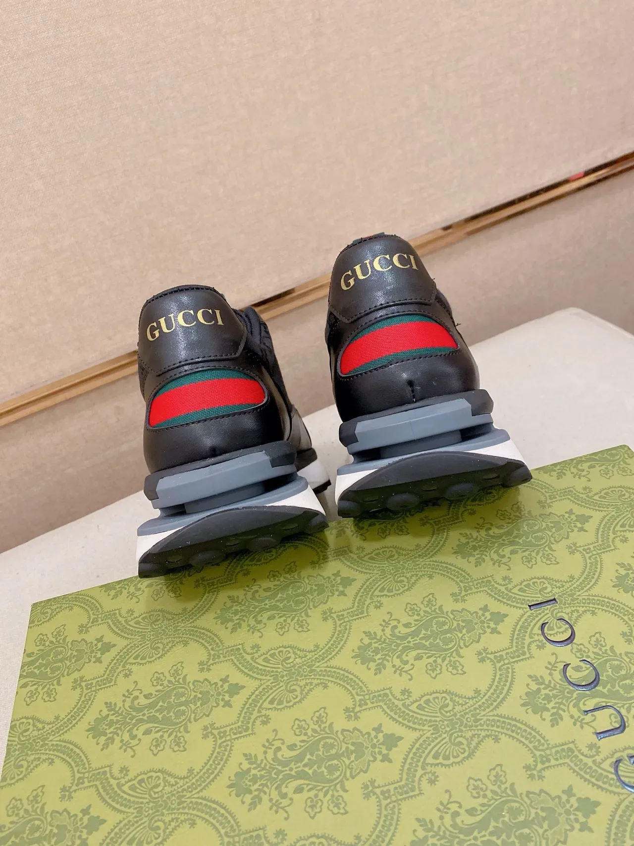 Gucci Black White Monogram Canvas Leather Overlays Lifestyle Sneakers 4