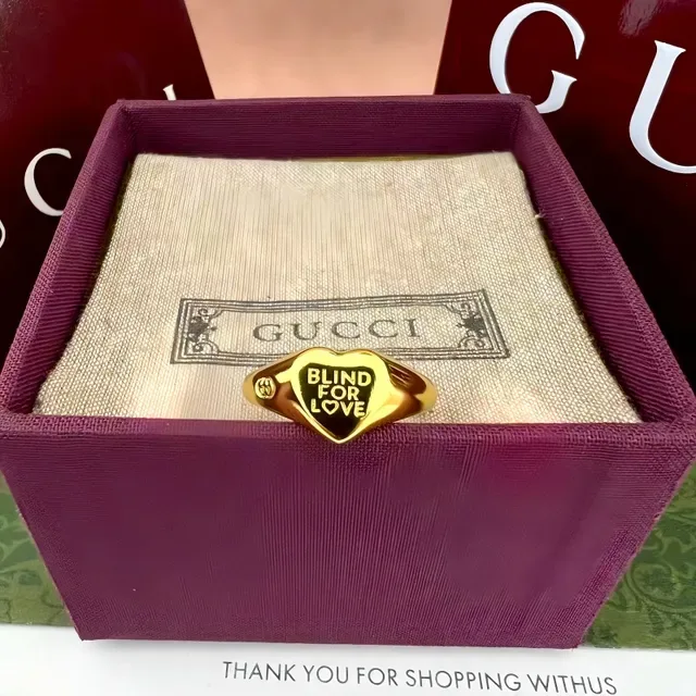 Gucci Blind for Love चांदी सोना दिल आकार का सिग्नेट अंगूठी 4