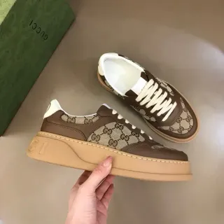 Gucci Marrón Beige GG Monograma Lona Piel Superposición Estilo de vida Zapatillas
