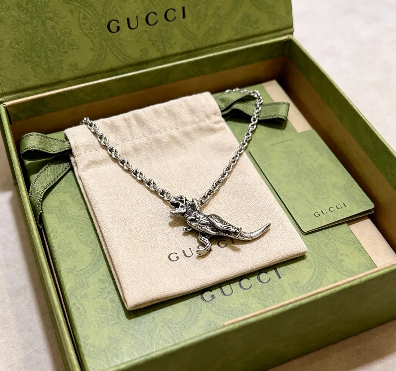 Gucci ডাইনোসর নেকলেস রূপালি টুইস্টেড-লিঙ্ক চেইন নেকলেস 6