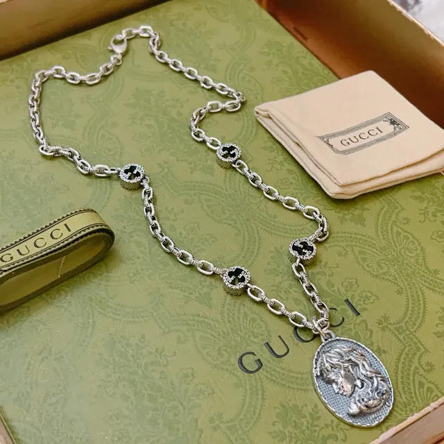 Gucci Dionysus سلسلة فضة أزرق متشابكة رابط G قلادة 3