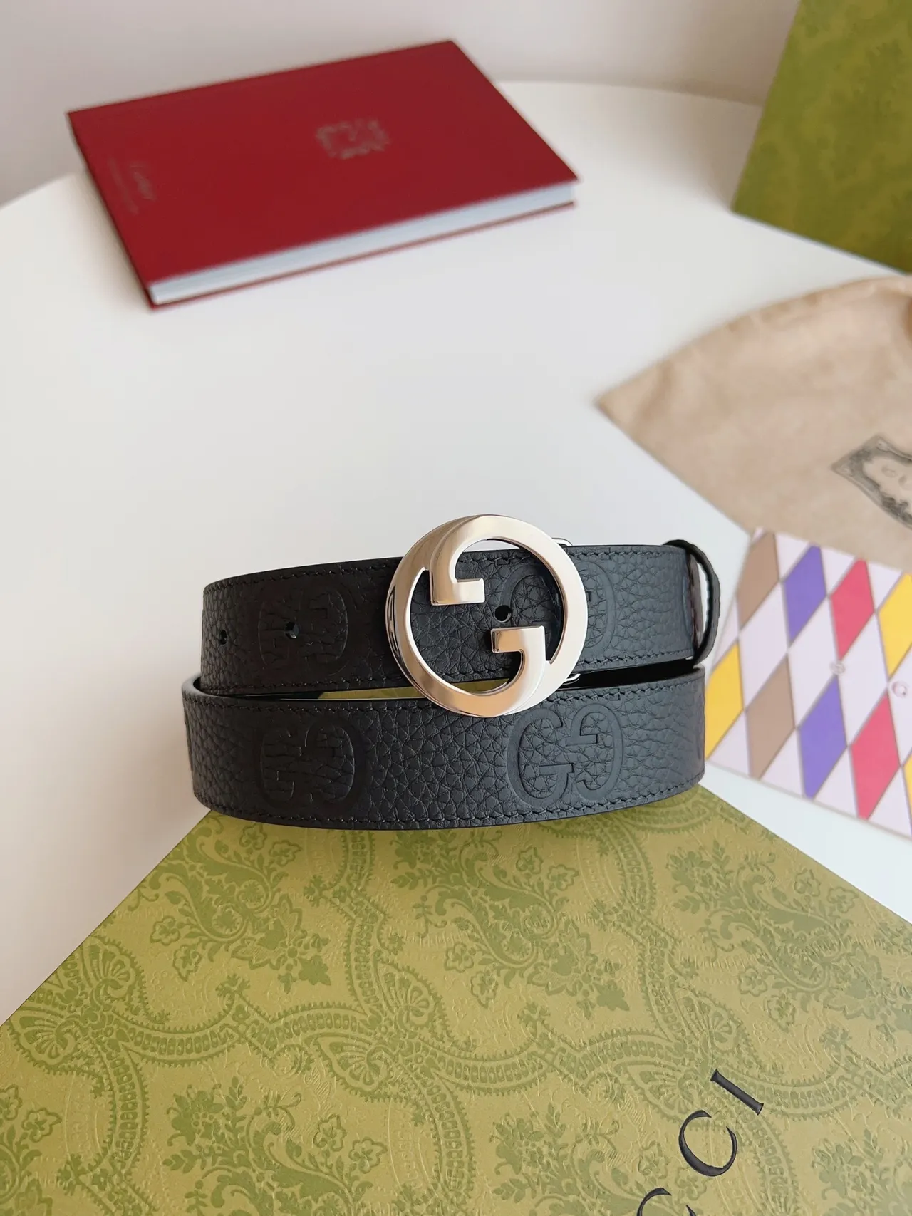 Gucci Double G Belt Black Silver Interlocking Buckle GG-Embossed Textured Leather Belt 9
