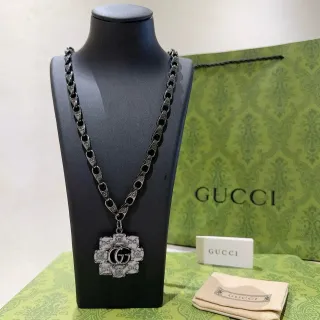 Gucci Floral GG Interlocking Logo Pendant Necklace