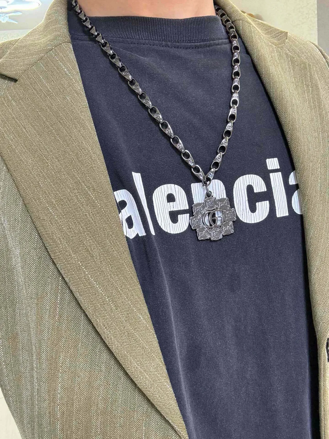 Gucci Floral GG Interlocking Logo Pendant Necklace 8
