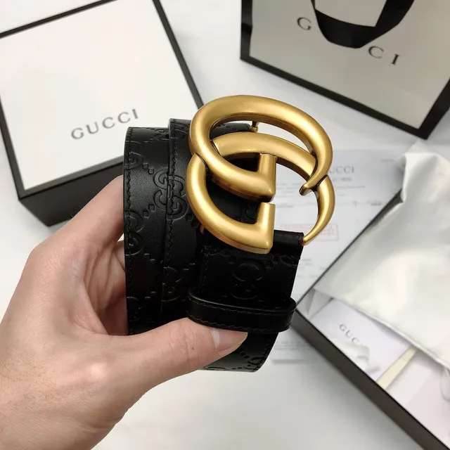 حزام جلد Gucci GG Marmont أسود ذهبي مونوغرام مطبوع oversized interlocking G buckle 3