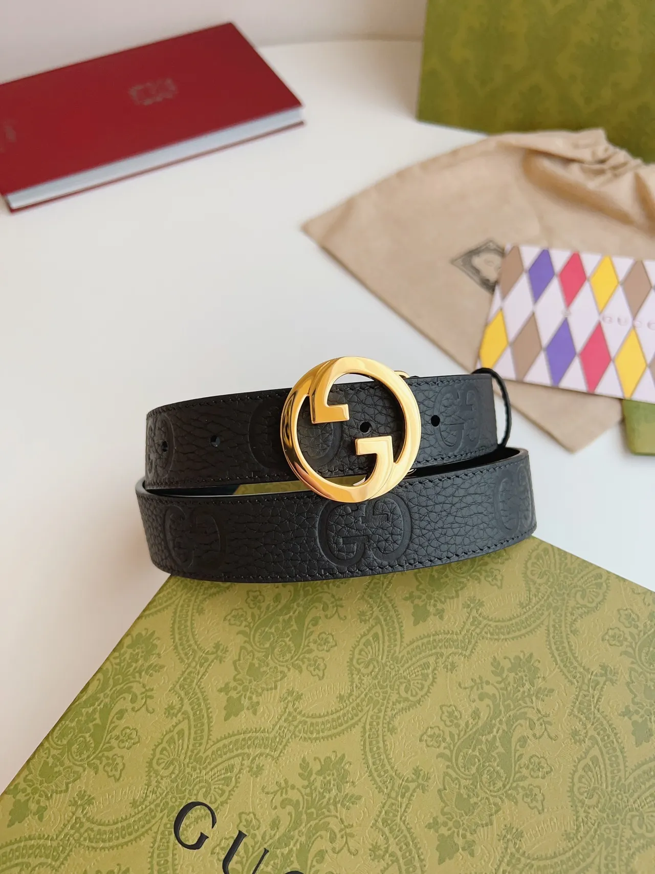 Gucci GG Marmont Black Gold Interlocking G Buckle Embossed Leather Belt 9