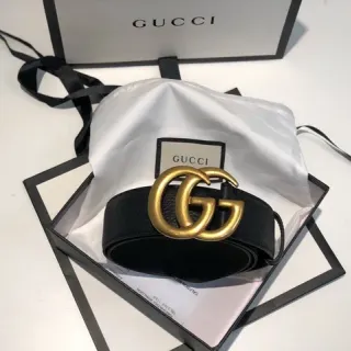 Gucci GG Marmont Preto Dourado Interlocking G fivela couro texturizado cinto