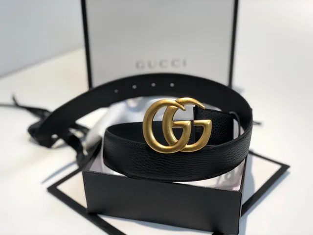 Gucci GG Marmont Black Gold Interlocking G Buckle Textured Leather Belt 5