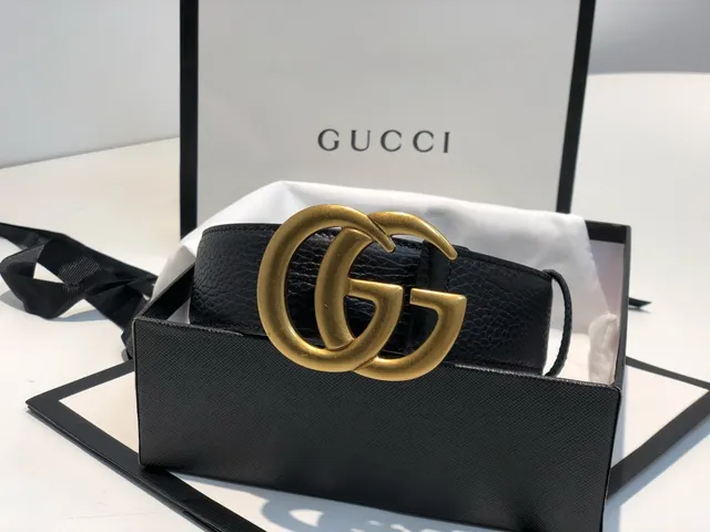 Gucci GG Marmont Black Gold Interlocking G Buckle Textured Leather Belt 6