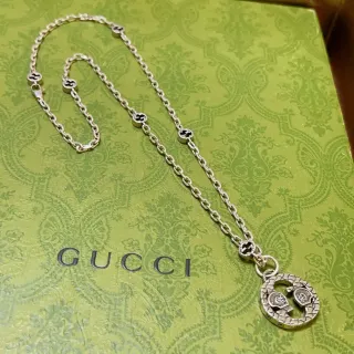سلسلة Gucci GG Marmont Interlocking G Charm