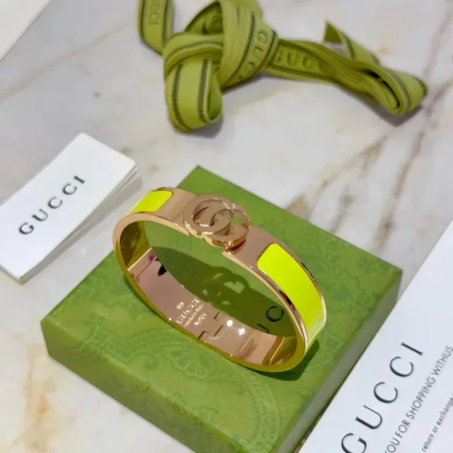 Bracelet Gucci GG Marmont Émail Vert Lime Or Rose à charnière 2