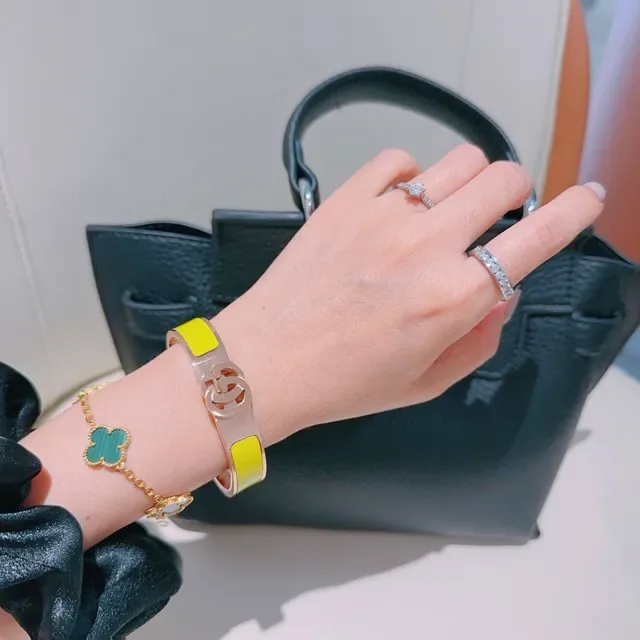 Bracelet Gucci GG Marmont Émail Vert Lime Or Rose à charnière 5