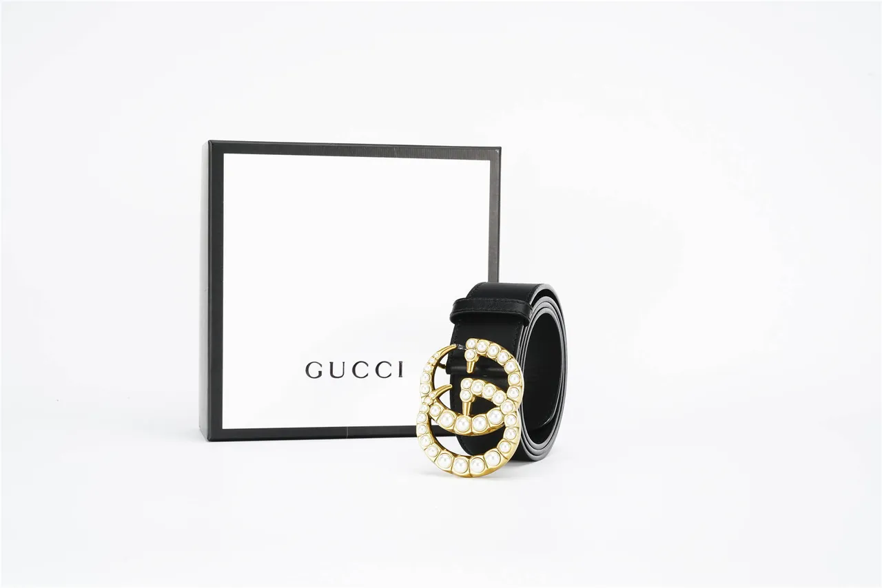 Gucci GG Marmont perlée dorée Double G ceinture en cuir noir 6