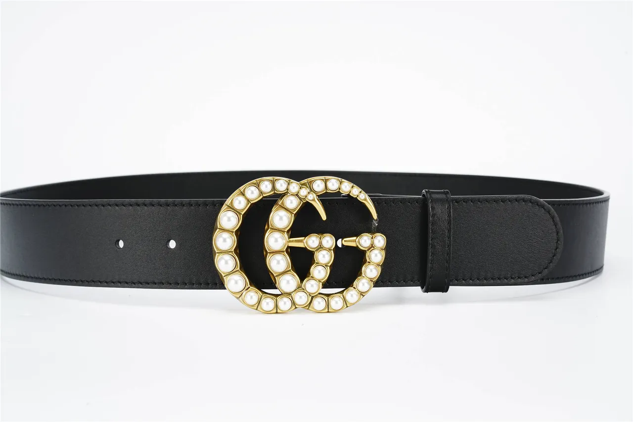 Gucci GG Marmont perlée dorée Double G ceinture en cuir noir 9
