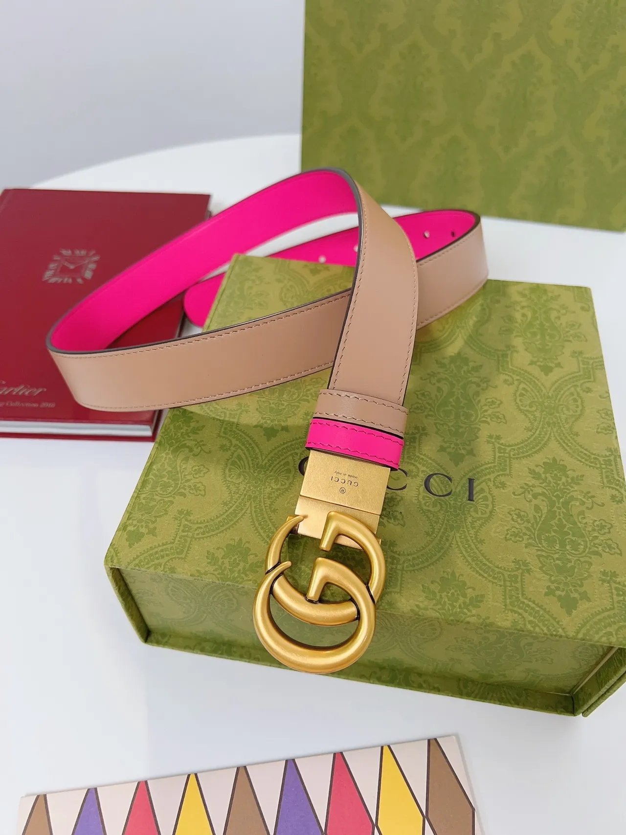 Gucci GG Marmont Ceinture en cuir réversible rose et beige 2