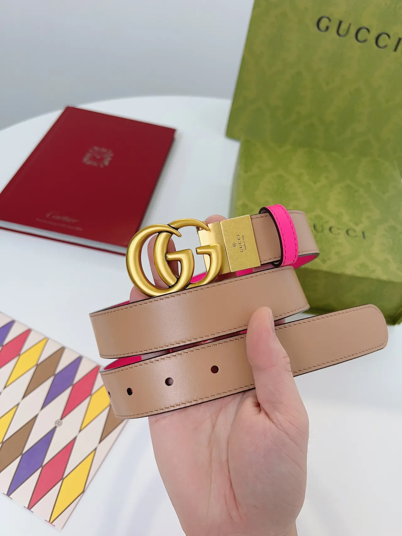 Gucci GG Marmont Ceinture en cuir réversible rose et beige 7