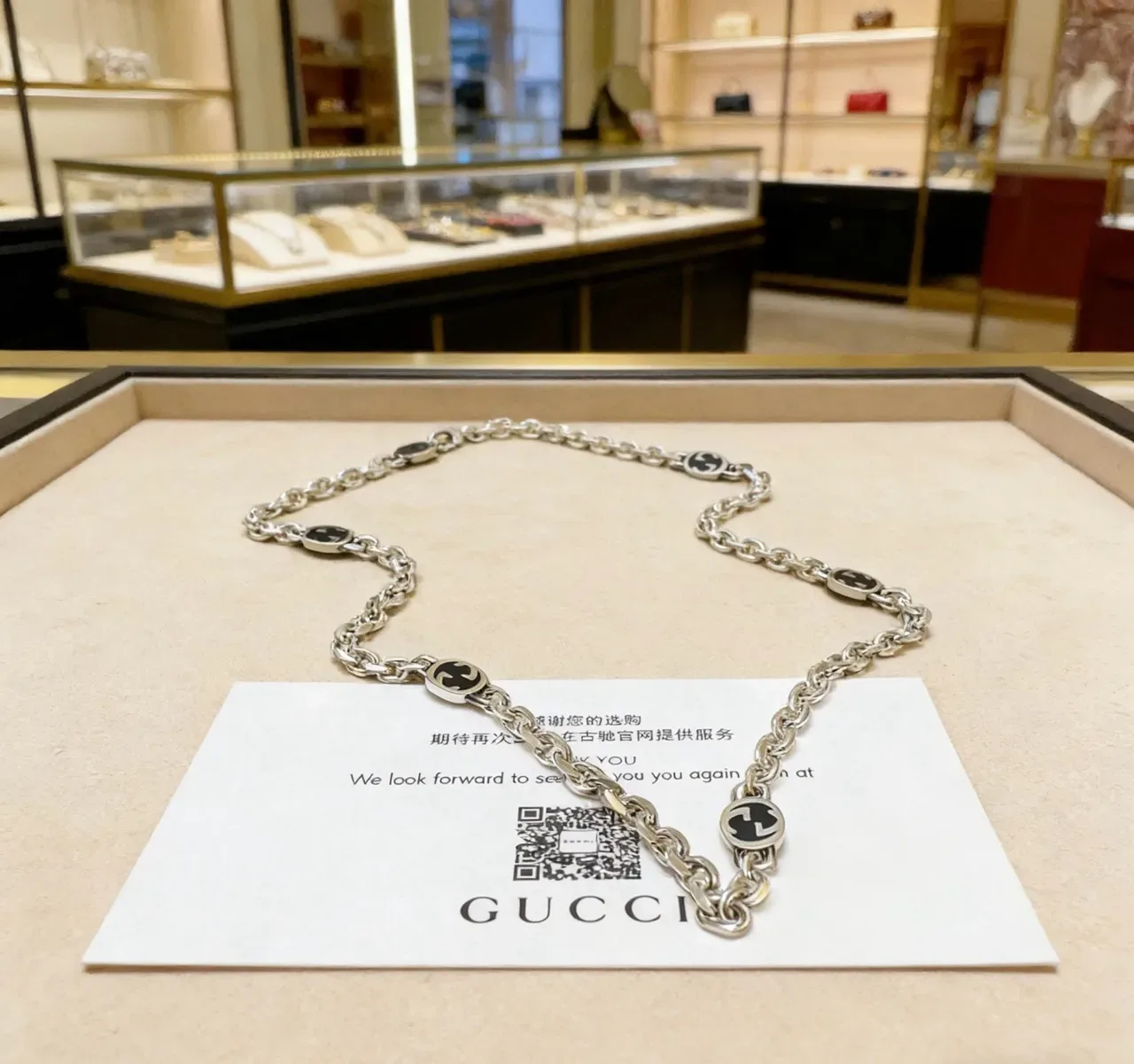 Collar Gucci GG Marmont Plata Negro Cadena Chunky Oval Link Interlocking G Medallions 2