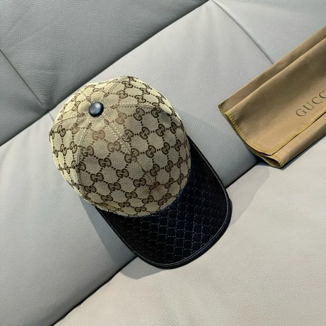 Gucci GG Monogram قماش كانفاس وجلد كاب بيسبول 3