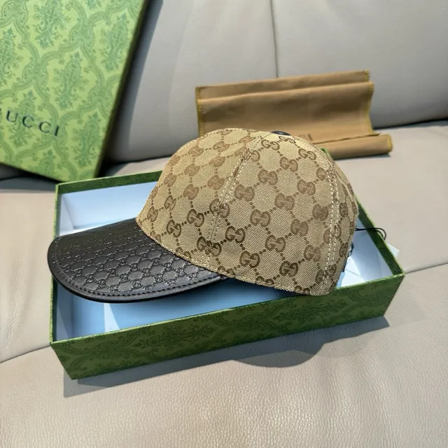 Gucci GG Monogram قماش كانفاس وجلد كاب بيسبول 8