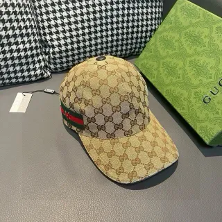 Gucci GG 印花 Canvas Web Stripe Baseball Cap