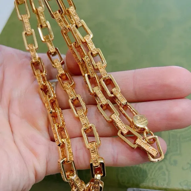 Gucci Gold-Tone Rectangular Link Textured Necklace 6