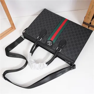 Gucci 灰绿色 结构化的 GG Monogram 帆布 Web Stripe 中心 托特包 9
