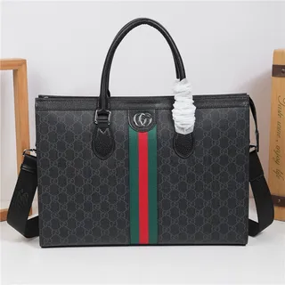 Gucci 灰绿色 结构化的 GG Monogram 帆布 Web Stripe 中心 托特包 10