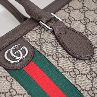 Gucci 灰绿色 结构化的 GG Monogram 帆布 Web Stripe 中心 托特包 13